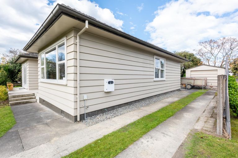 Photo of property in 11 Cobham Place, Te Hapara, Gisborne, 4010