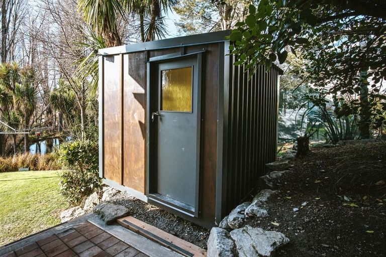 Photo of property in 70 Lagoon Avenue, Albert Town, Wanaka, 9305