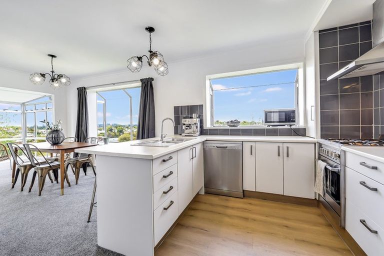 Photo of property in 9 Beaumaris Place, Dinsdale, Hamilton, 3204