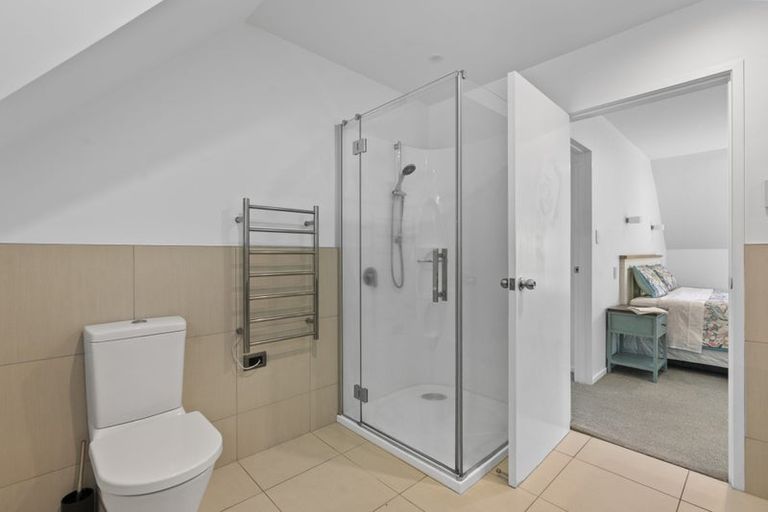 Photo of property in 40d Karina Road, Merrilands, New Plymouth, 4312