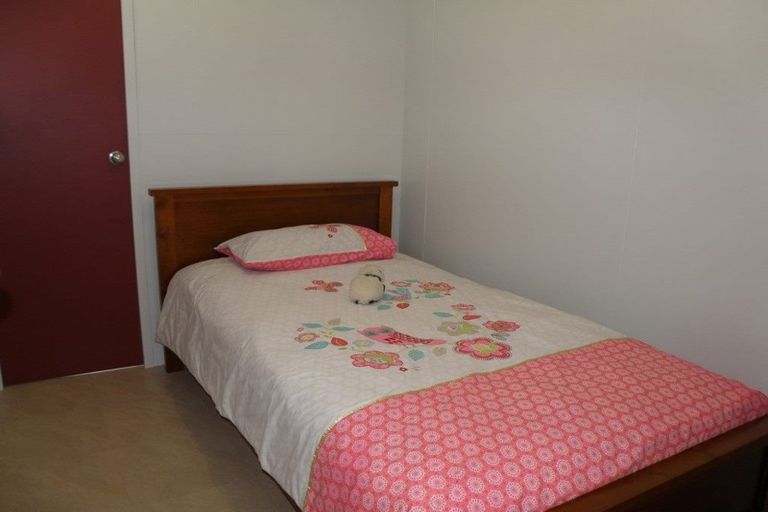 Photo of property in 4 Fairview Street, Tirau, 3410