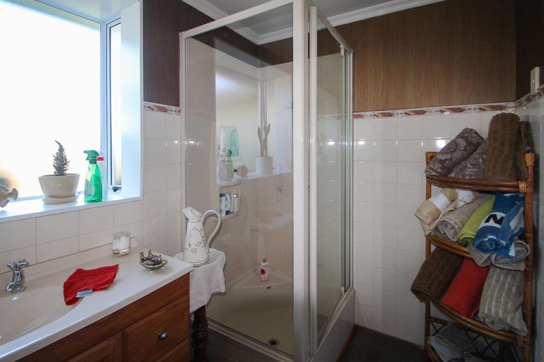 Photo of property in 11 Lismore Street, Oamaru North, Oamaru, 9400