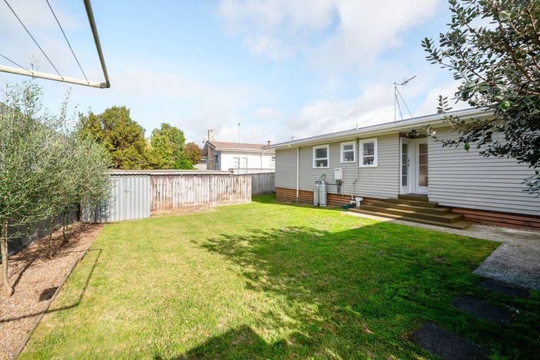 Photo of property in 4a Gibson Road, Dinsdale, Hamilton, 3204