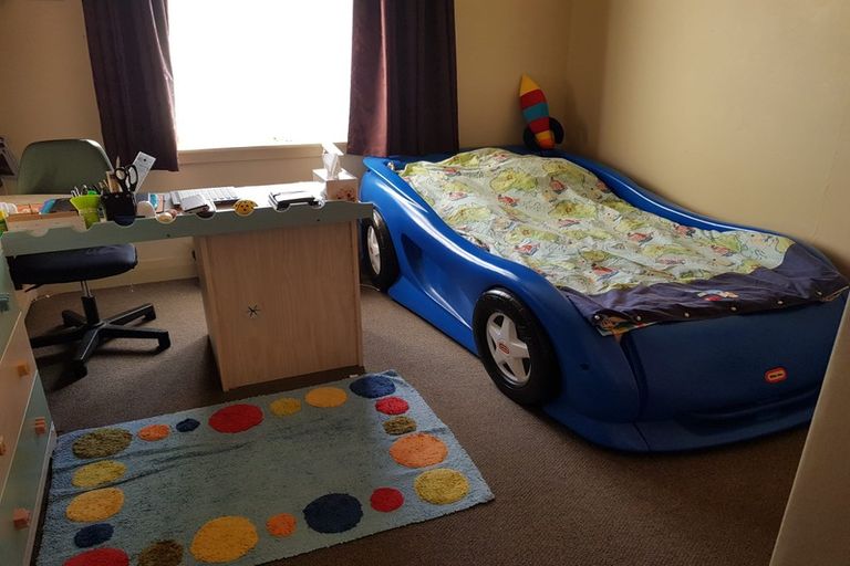 Photo of property in 16 Trafalgar Street, Johnsonville, Wellington, 6037