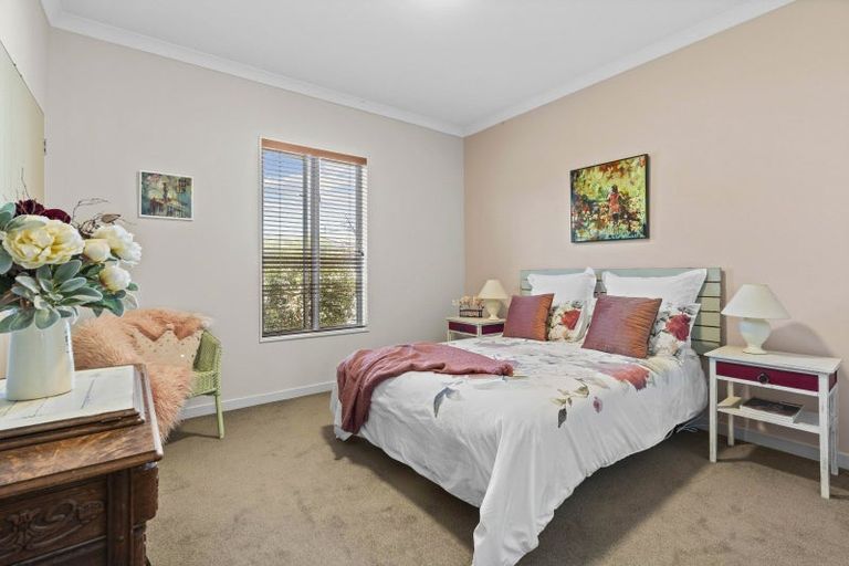 Photo of property in 7 Rexwood Estate, Carterton, 5713