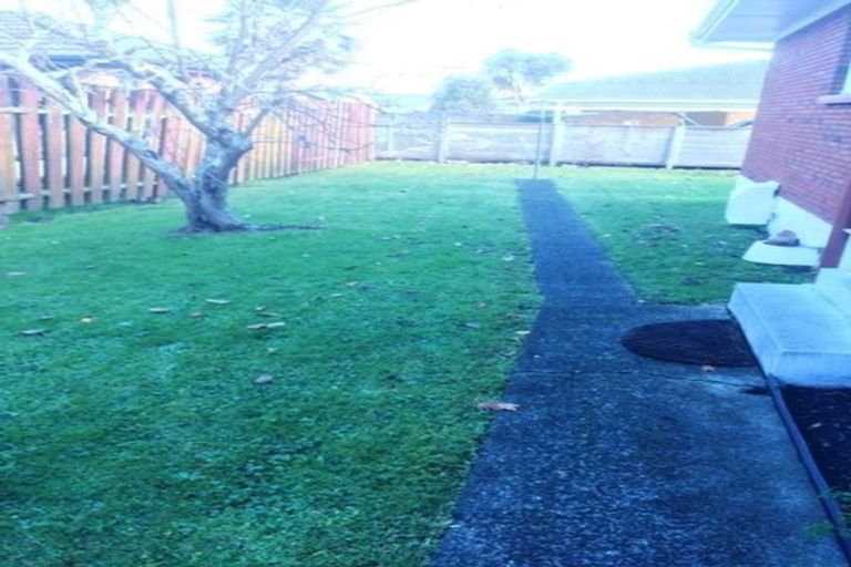 Photo of property in 1 Cotton Street, St Andrews, Hamilton, 3200