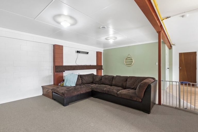 Photo of property in 39 Russleigh Drive, Dinsdale, Hamilton, 3204