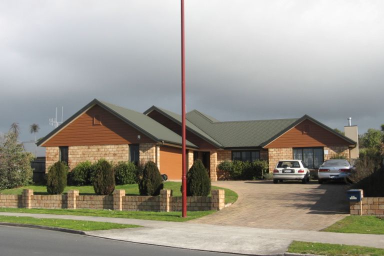 Photo of property in 35 Callum Brae Drive, Rototuna, Hamilton, 3210