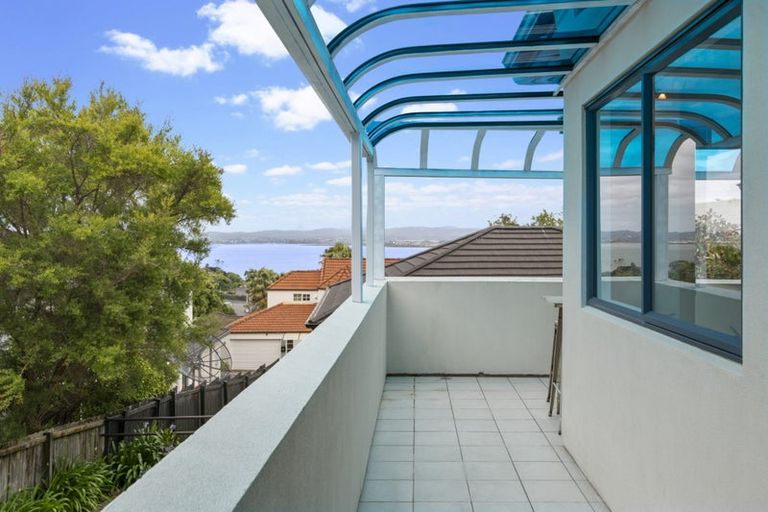 Photo of property in 23 Mariners View Road, Beach Haven, Auckland, 0626