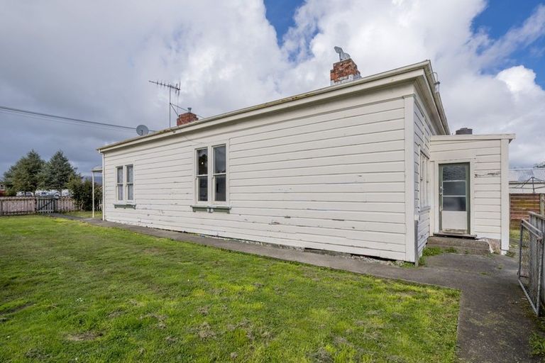 Photo of property in 125 Cambridge Street, Levin, 5510