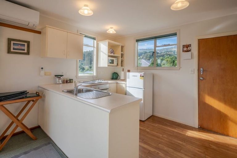 Photo of property in 28 Watson Street, Akaroa, 7520