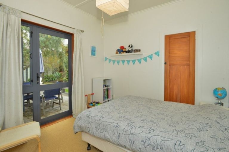 Photo of property in 18 Lysnar Street, Okitu, Gisborne, 4010