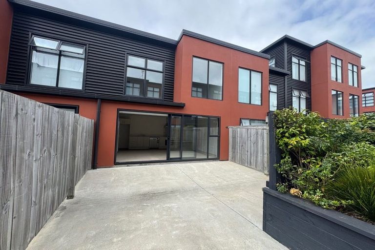 Photo of property in 22/17 Owens Place, Mount Maunganui, 3116