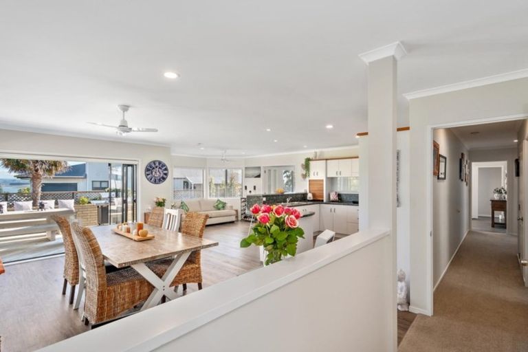 Photo of property in 12 Kiokio Place, Maketu, Te Puke, 3189