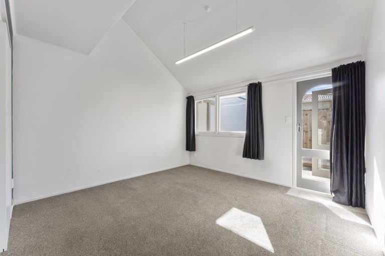 Photo of property in 2/8 Parker Avenue, Levin, 5510