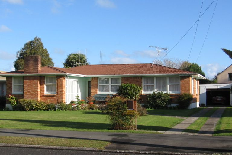 Photo of property in 32 Liston Crescent, Hillcrest, Hamilton, 3216