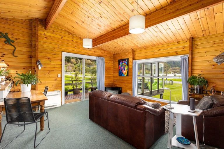 Photo of property in 193 Purau Avenue, Purau, Diamond Harbour, 8972