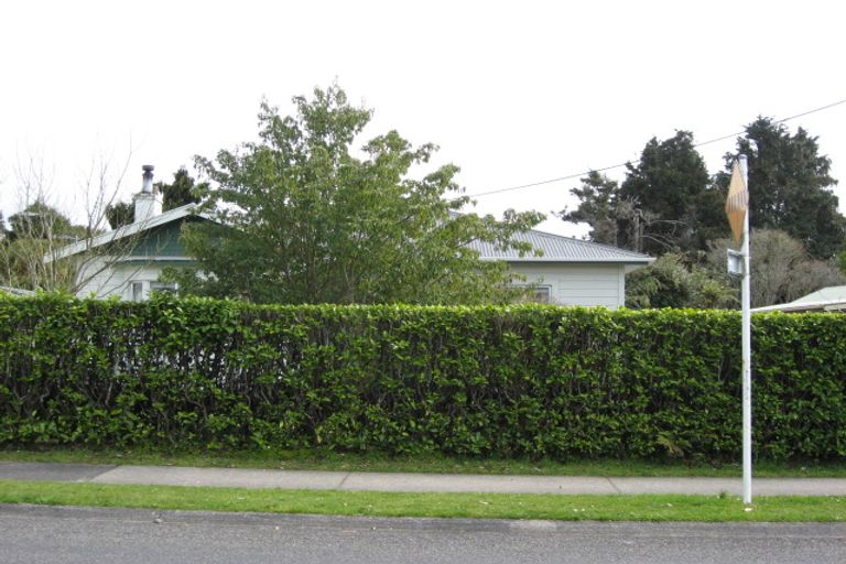 Photo of property in 26 Miro Street, Inglewood, 4330