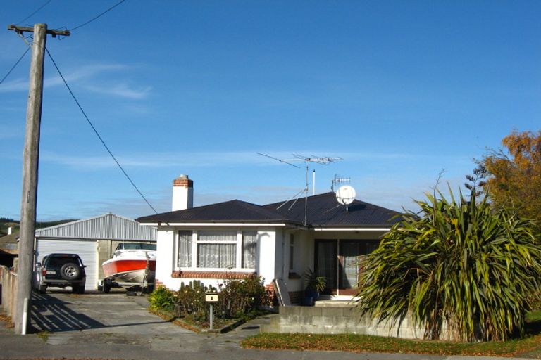 Photo of property in 3 Tui Street, East Gore, Gore, 9710