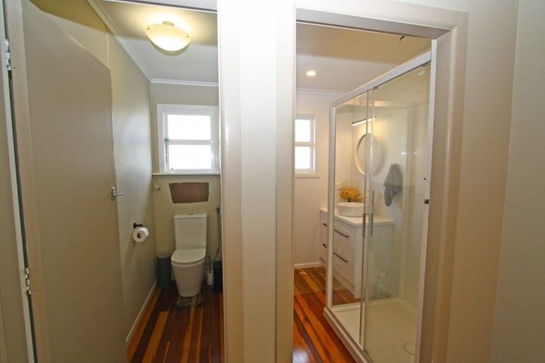 Photo of property in 10 Trafalgar Street, Westown, New Plymouth, 4310