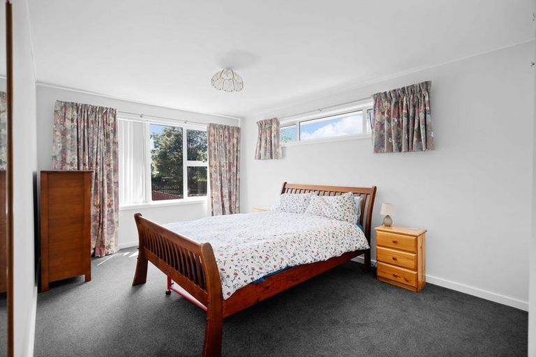 Photo of property in 42 Burnett Street, Oxford, 7430