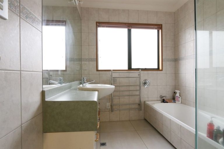 Photo of property in 34 Kilkenny Drive, Dannemora, Auckland, 2016