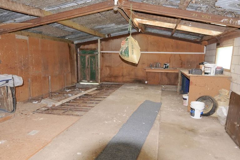 Photo of property in 64 Waihao Back Road, Waimate, 7979