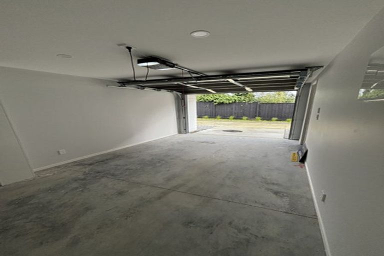 Photo of property in 2/30 Woodford Avenue, Henderson, Auckland, 0610