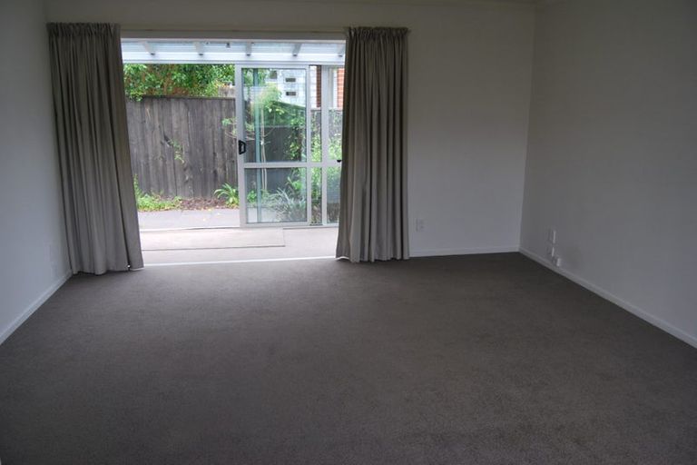 Photo of property in 3/49 Dominion Street, Takapuna, Auckland, 0622