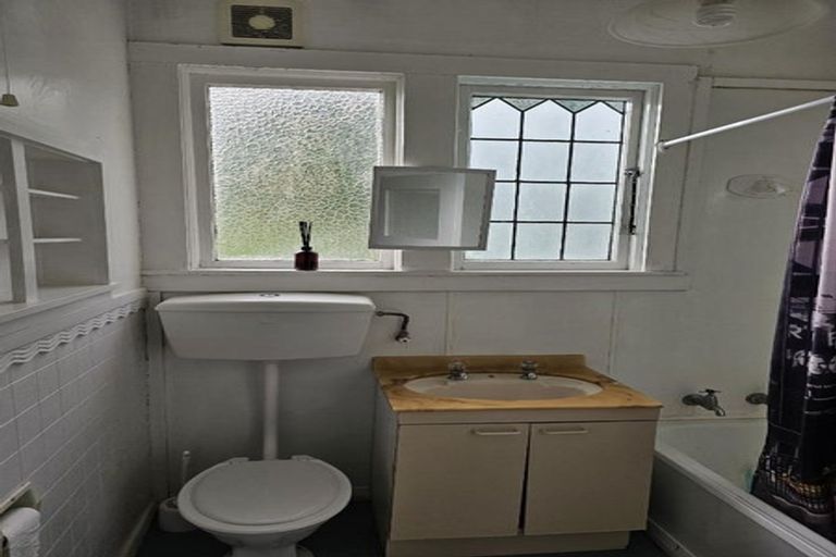 Photo of property in 10 Newport Street, Belleknowes, Dunedin, 9011