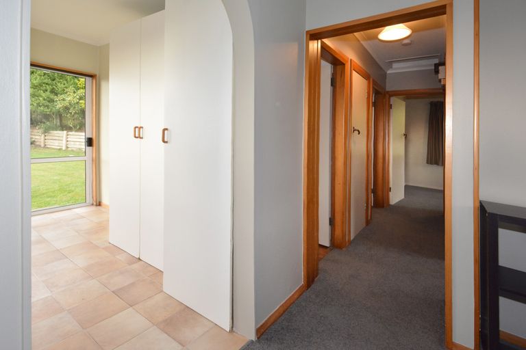 Photo of property in 100 Wakari Road, Helensburgh, Dunedin, 9010