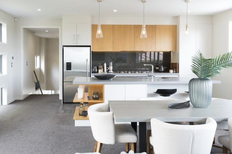 Photo of property in 7 Trident Place, Shelly Park, Auckland, 2014