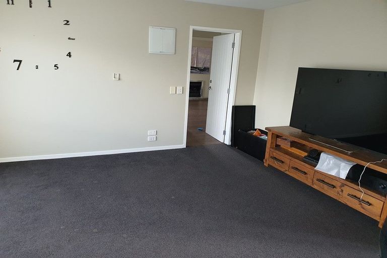 Photo of property in 8 Baverstock Road, Flat Bush, Auckland, 2016