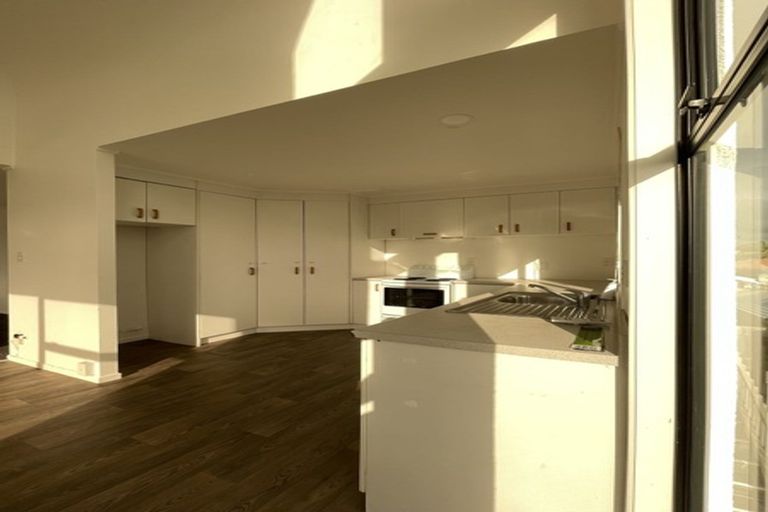 Photo of property in 32a Elliot Street, Howick, Auckland, 2014