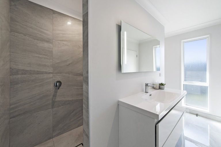 Photo of property in 10 Sandhurst Drive, Rolleston, 7615
