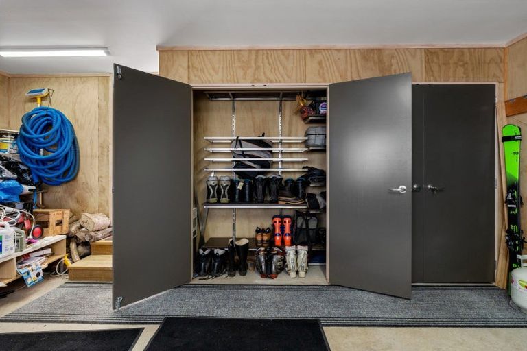 Photo of property in 32a Mackenzie Street, National Park, Owhango, 3989