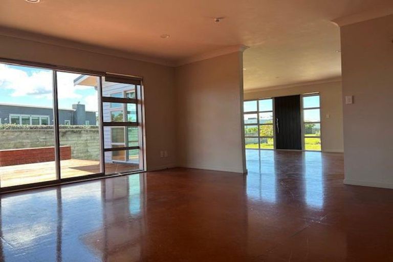 Photo of property in 12 Tohora Crescent, Omaha, Warkworth, 0986