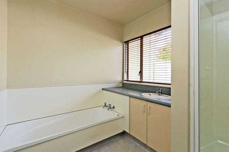 Photo of property in 1/14 Breadalbane Road, Havelock North, 4130