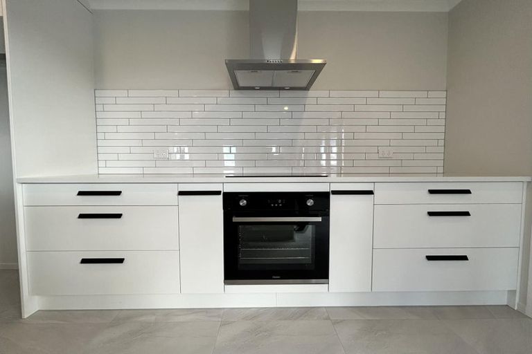 Photo of property in 4 Trevor Mcmiken Drive, Patumahoe, 2679