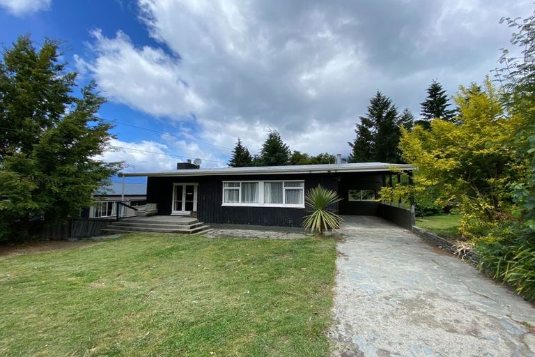Photo of property in 98 Thompson Street, Queenstown, 9300