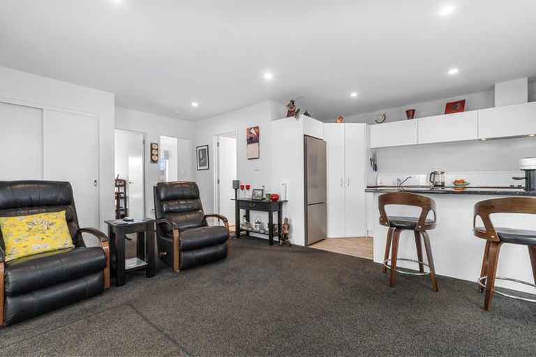 Photo of property in 11 Kamahi Crescent, Papamoa Beach, Papamoa, 3118