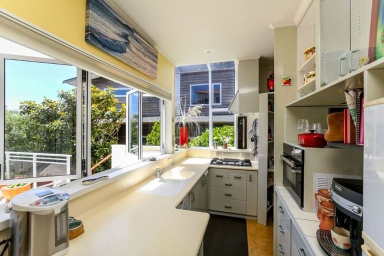 Photo of property in 93 Buller Street, New Plymouth, 4312