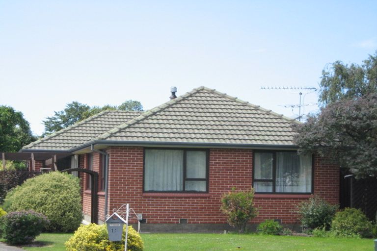 Photo of property in 11 Ribbonwood Place, Hillsborough, Christchurch, 8022
