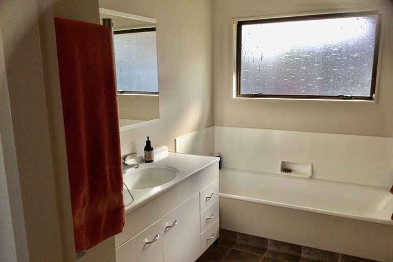 Photo of property in 34 Heron Avenue East, Matua, Tauranga, 3110