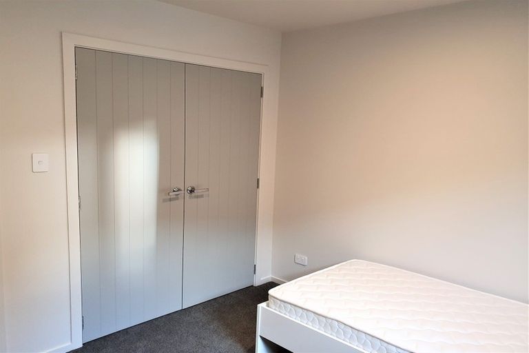 Photo of property in 18a Rarangi Way, Owhiro Bay, Wellington, 6023