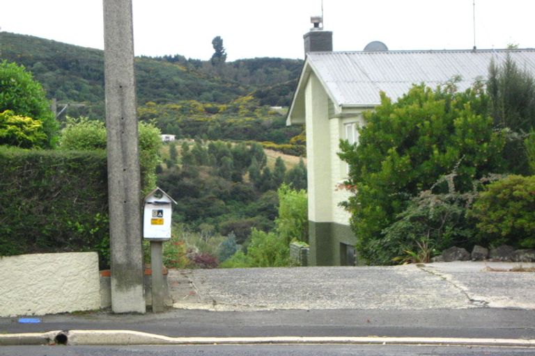 Photo of property in 9 Bellona Lane, Fairfield, Dunedin, 9018