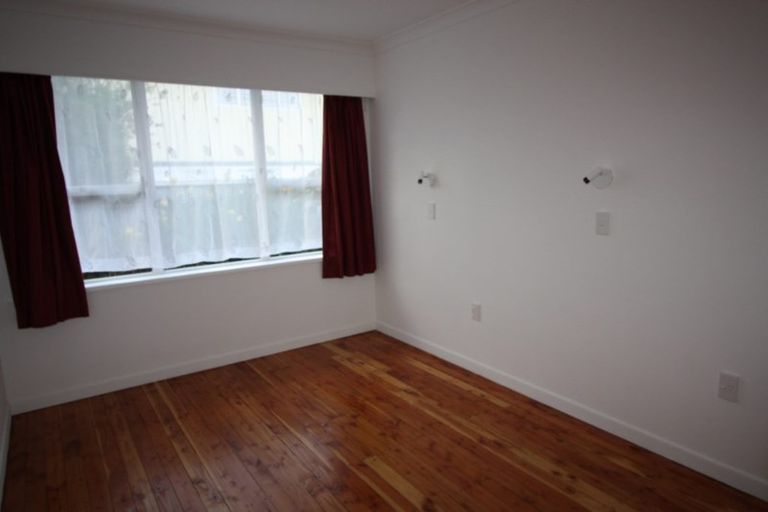 Photo of property in 4 Belgrave Place, Awapuni, Palmerston North, 4412