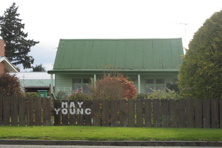 Photo of property in 84 Northumberland Street, Tapanui, 9522