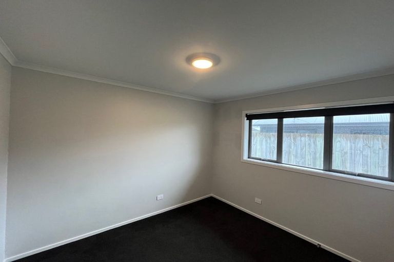 Photo of property in 15b Westminster Road, Wainuiomata, Lower Hutt, 5014
