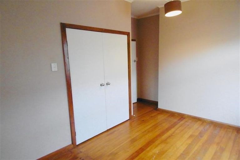 Photo of property in 292 Huatoki Street, Upper Vogeltown, New Plymouth, 4310